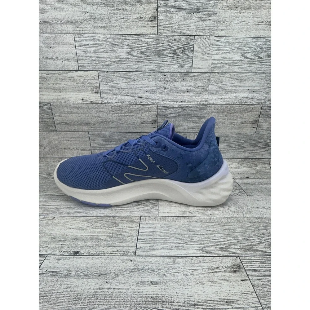 New Balance Fresh Foam Roav Shoes Womens Size 8.5 Blue Running Sneakers WROAVCB2